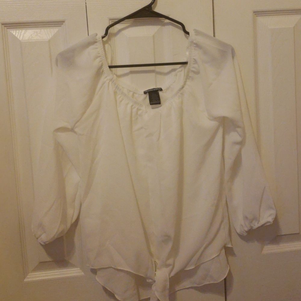 BRAND NEW NEVER WORN OFF THE SHOULDER TOP